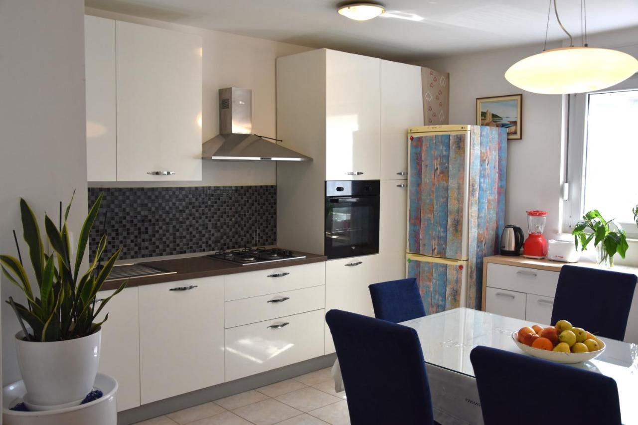 Apartment Bulimbasic สปลิท ภายนอก รูปภาพ